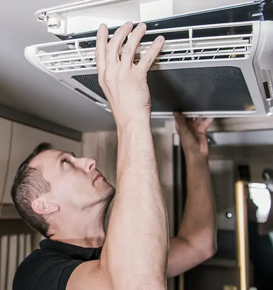  Professional Licensed And Insured Cleaners in Machesney Park, IL